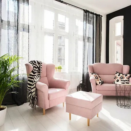 Daire 82m2 Delux 5 Legnica